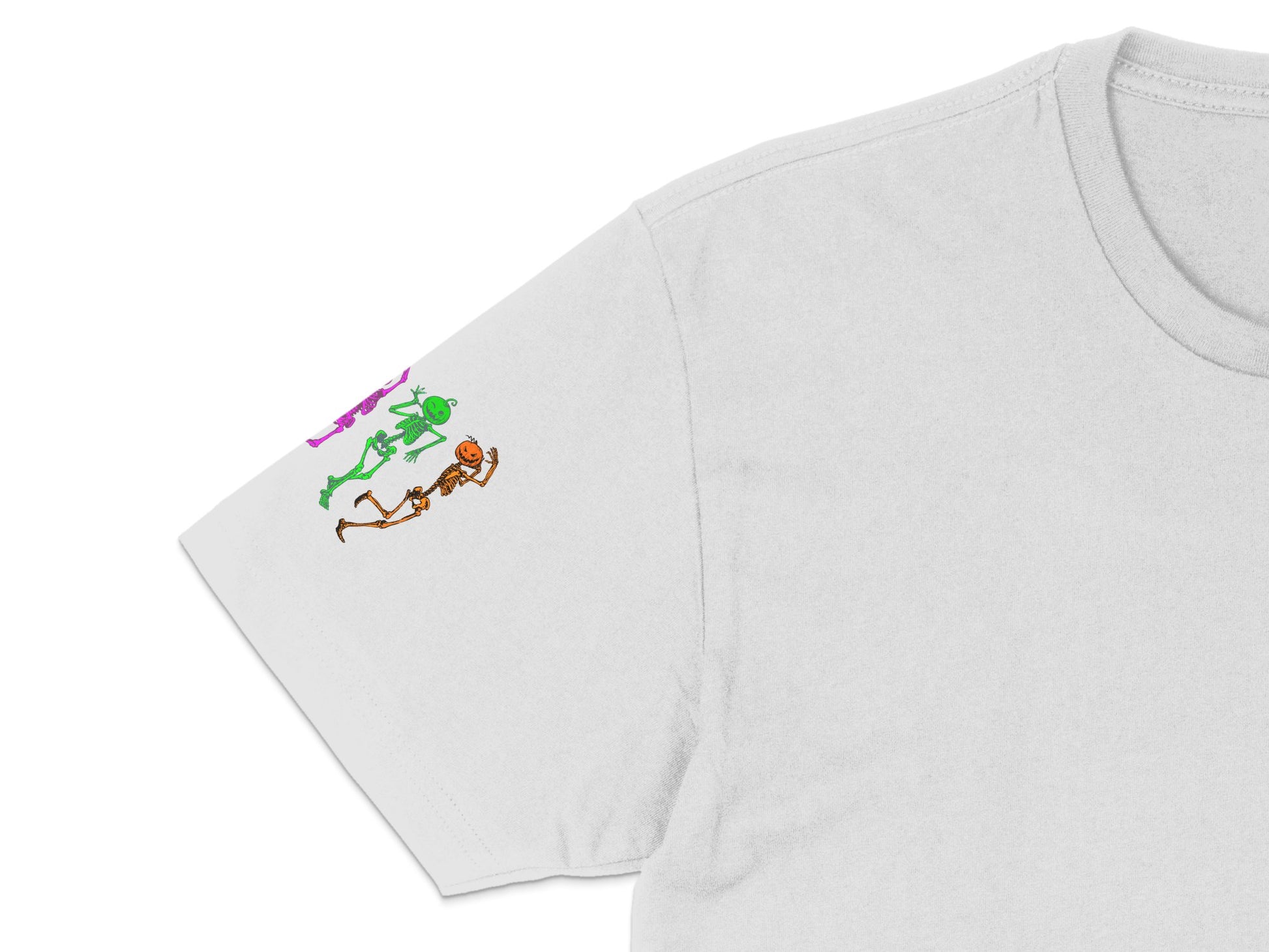 White T-Shirt with Colorful Lizard Embroidery, Unisex Casual Cotton Tee, Summer Fashion Top, Unique Embroidered Graphic T-Shirt