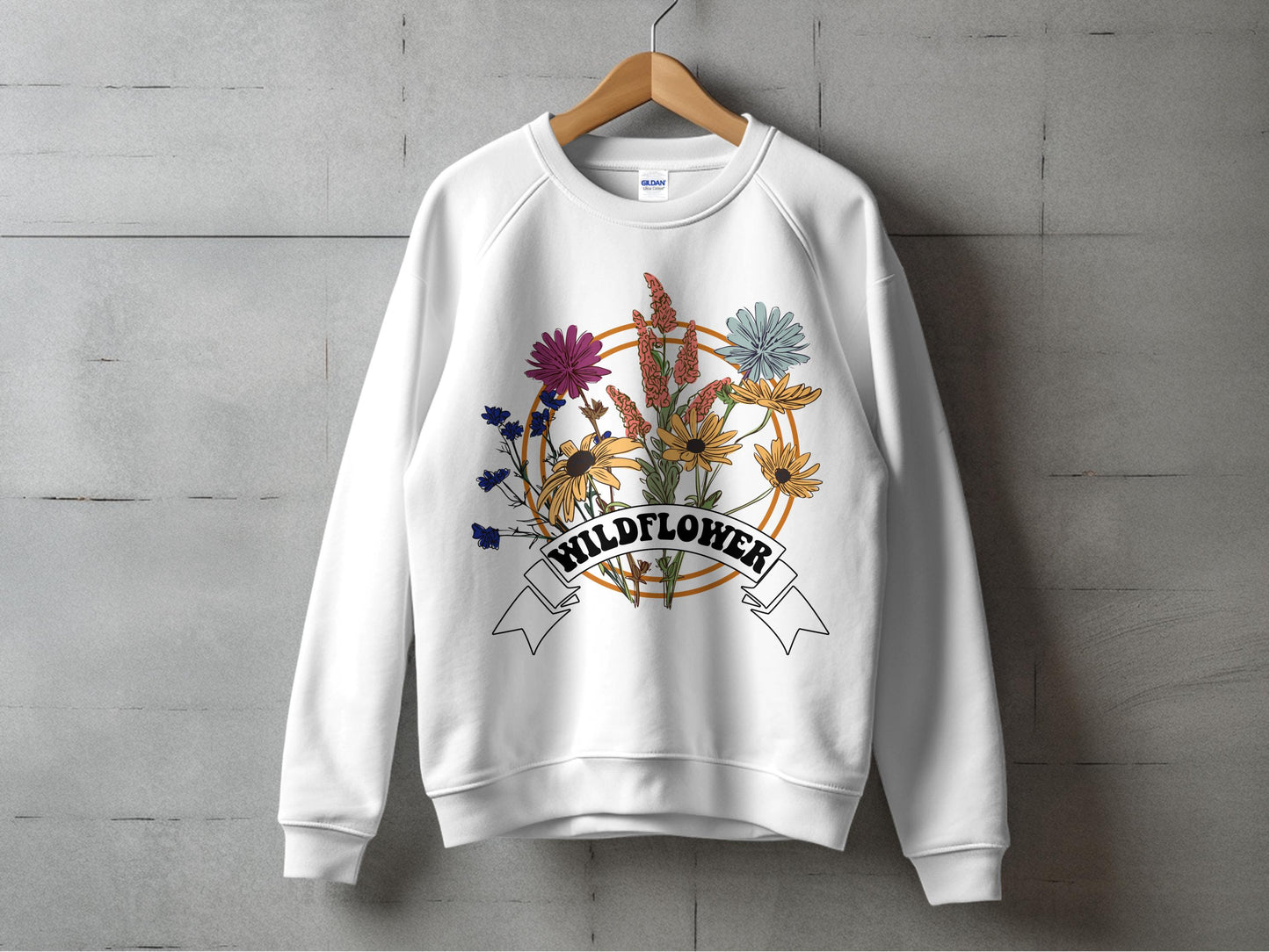 Women's Floral Wildflower Sweatshirt, Cozy Long Sleeve Crewneck Pullover, Botanical Print Top, Casual Fall Fashion Clothing