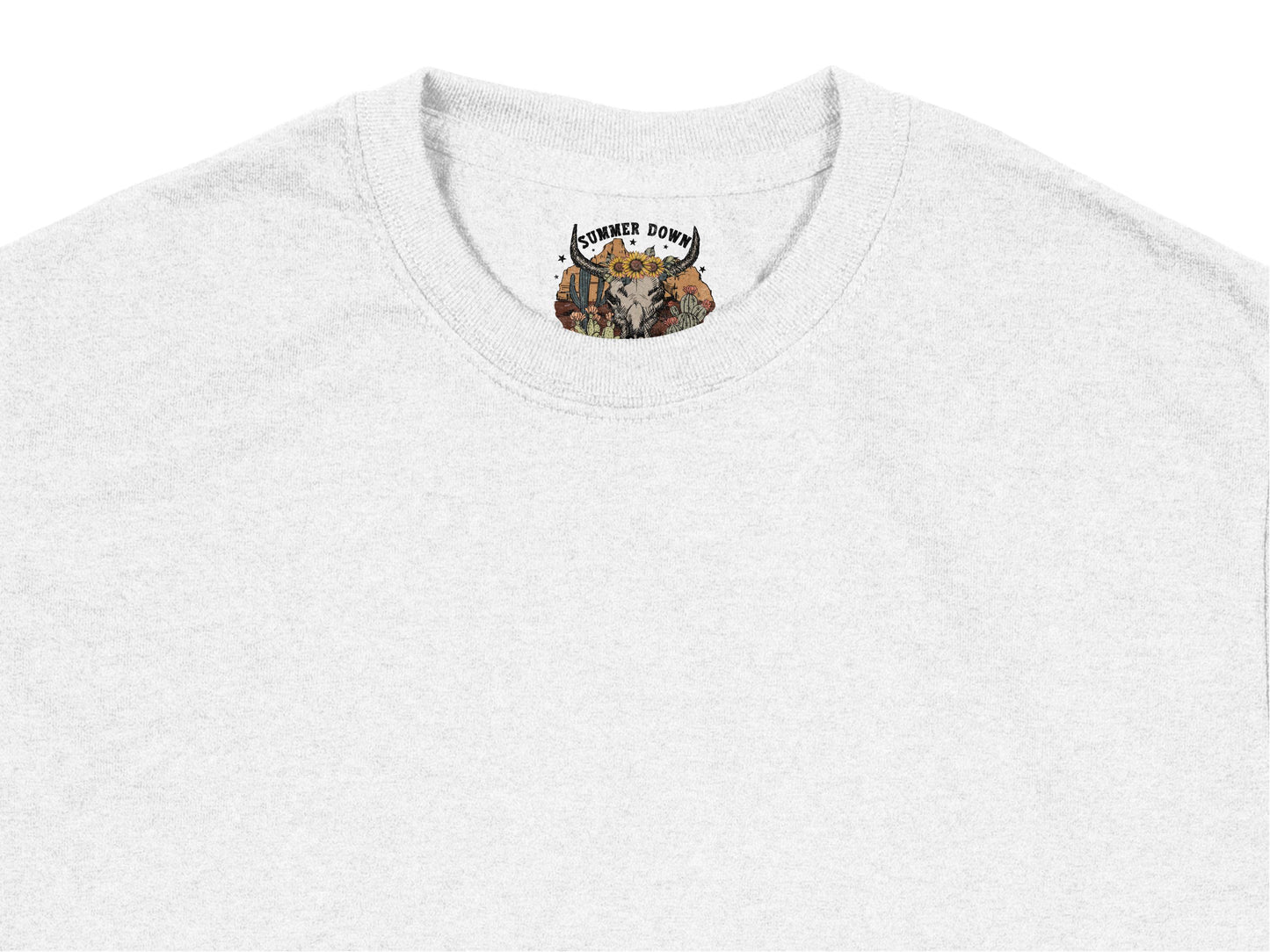 Heather Grey T-shirt with Vintage-Inspired Hunter Down Patch, Casual Unisex Tee, Soft Cotton Blend, Comfort Fit