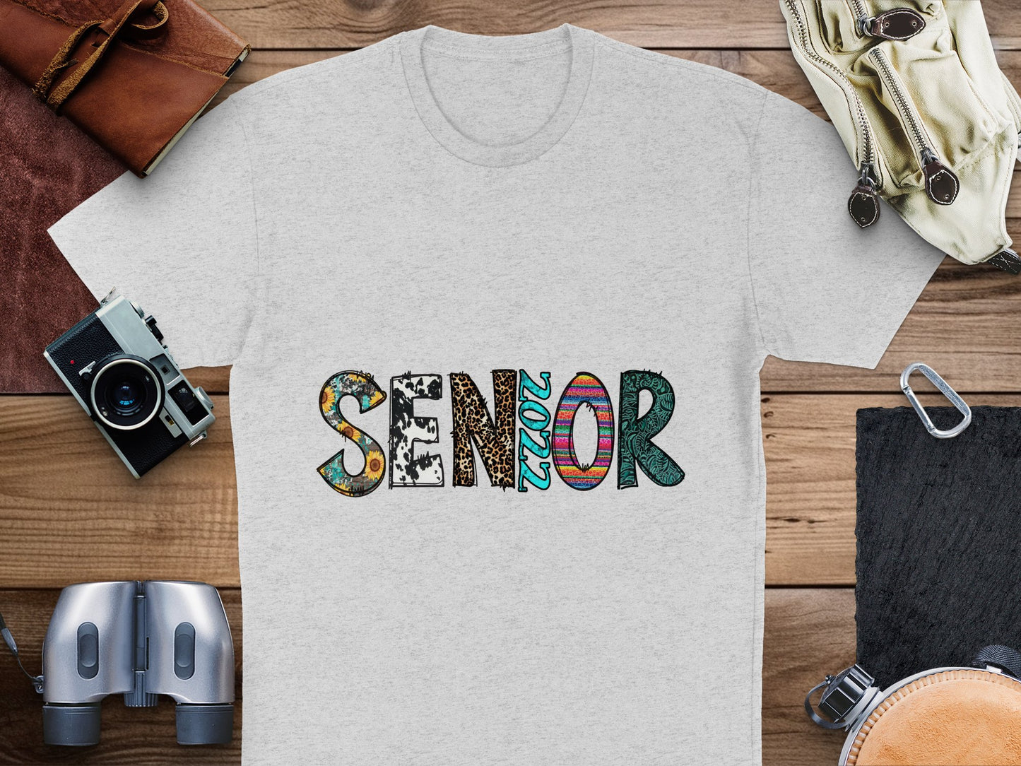 Senior 2022 T-Shirt, Vintage Style High School Graduation Tee, Unisex Grad Party Apparel