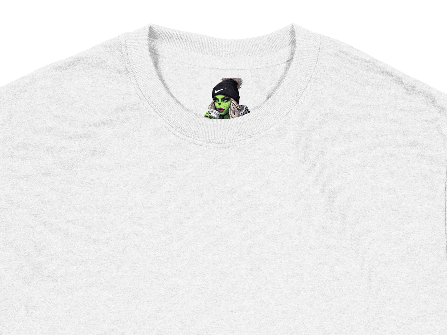 Grey T-Shirt with Unique Alien Graphic, Soft Cotton, Casual Unisex Tee, Trendy Extraterrestrial Design