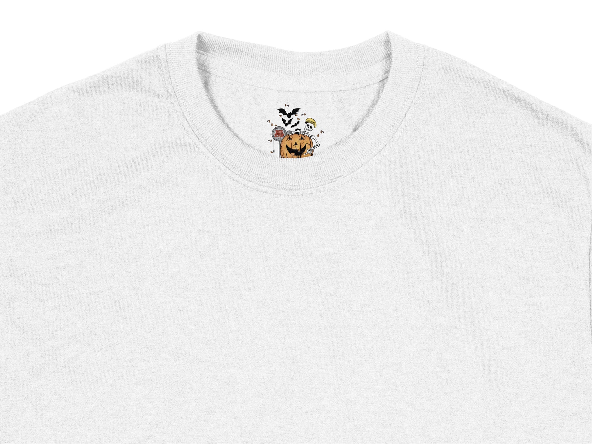Grey T-Shirt with Cute Cartoon Dog and Pumpkin Graphic, Halloween Casual Wear for All Ages