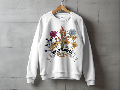 Women's Floral Wildflower Sweatshirt, Cozy Long Sleeve Crewneck Pullover, Botanical Print Top, Casual Fall Fashion Clothing