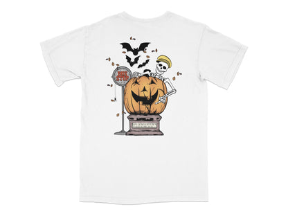 Halloween Pumpkin T-Shirt, Spooky Skull and Bat Graphic, Unisex White Tee, Holiday Casual Wear