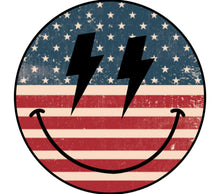 American Flag Smiley Face Button, Patriotic Badge, USA Flag Pin, Vintage Style, Fourth of July Accessory
