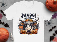 Halloween Cow T-Shirt Moo I Mean Boo Funny Fall Graphic Tee Pumpkin Design Autumn Festival Apparel Unisex Fashion Shirt