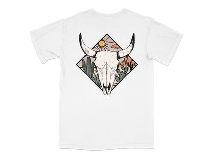 Boho Bull Skull T-Shirt, Desert Aesthetic, Southwest Style, Unisex Graphic Tee, Nature Inspired, Casual Wear, Unique Fashion Design